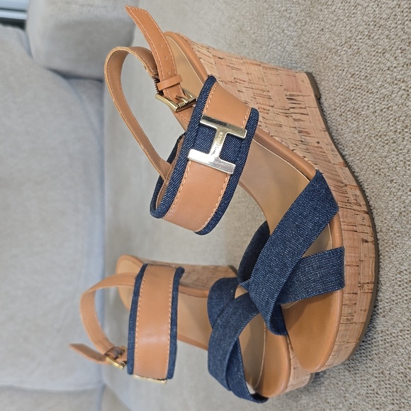 Tommy Hilfiger Blue Denim Wedge Sandals - Size 7.5 - Picture 1 of 13